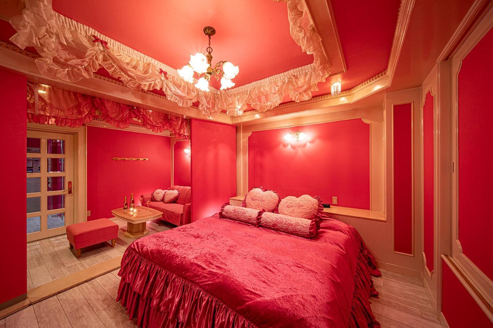Roselips Tsuruhashi ローズリップス鶴橋 Hotel โอซาก้า ภายนอก รูปภาพ